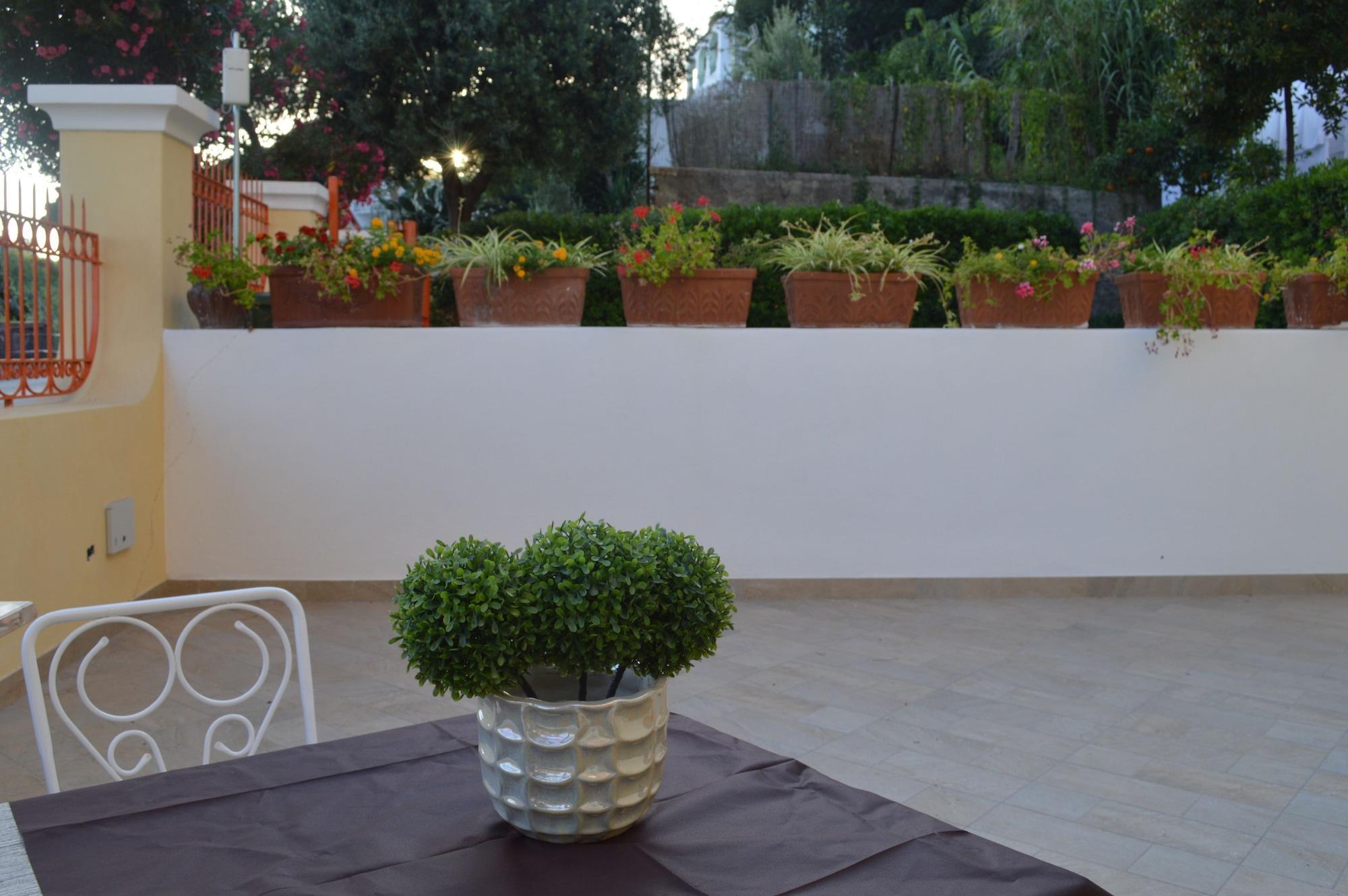 Polito Hotel 2*