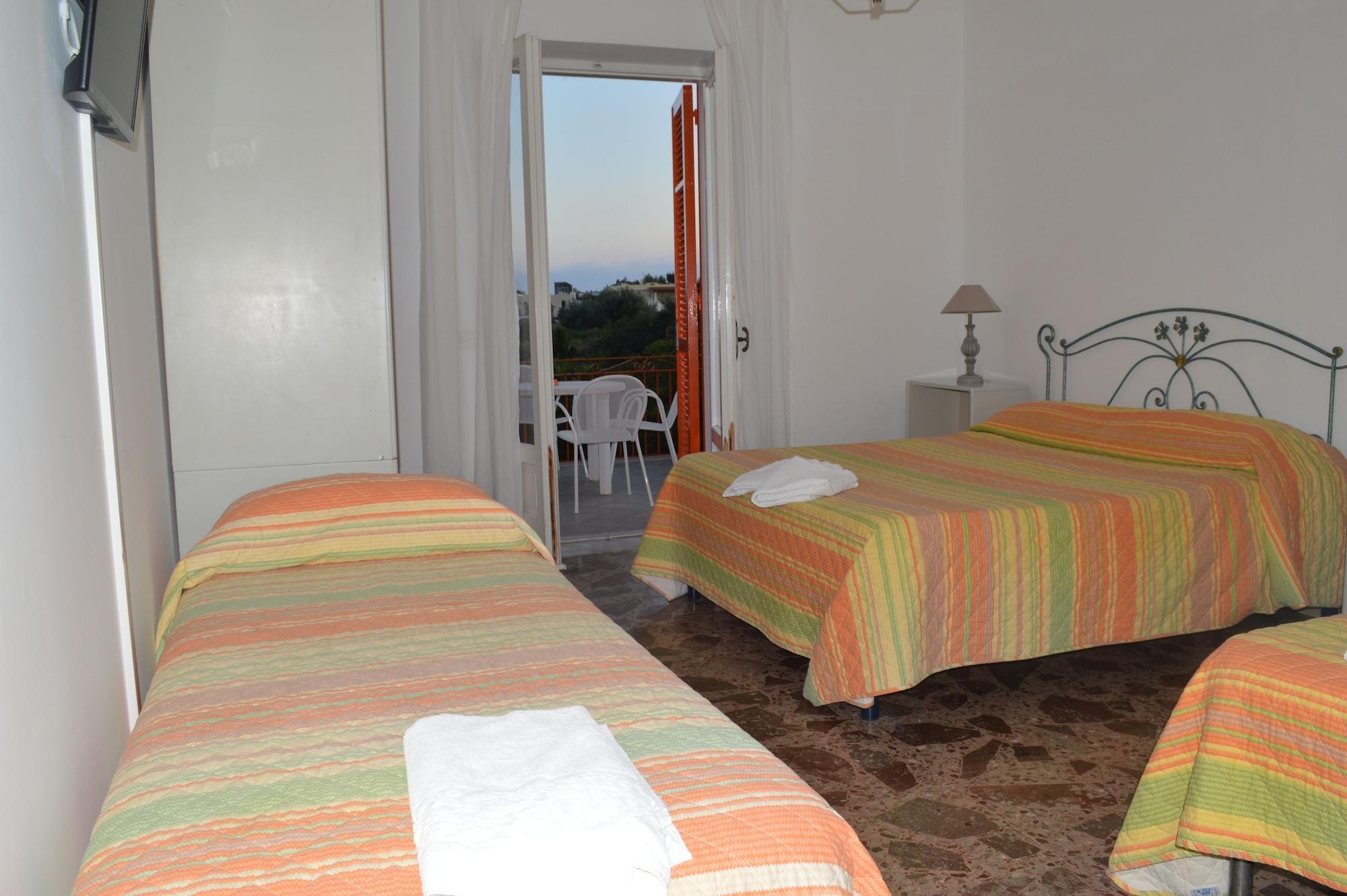 Polito Hotel Serrara Fontana